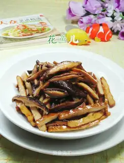 Dried mushrooms