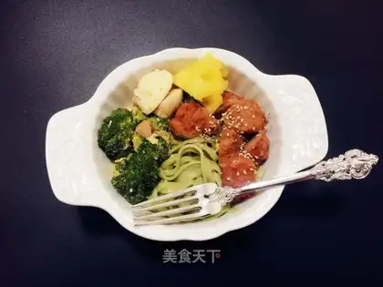 Meatball egg noodles