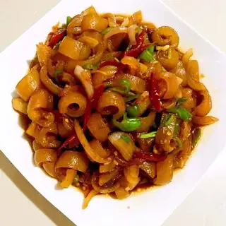 Home pig skin and onions