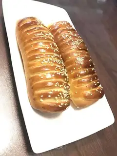 Hot dog caterpillar