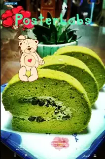 Swiss roll with tea and red beans