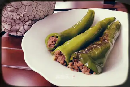 Tied pepper