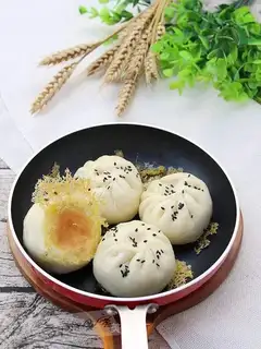 Piggy buns