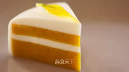Crystal carrot cake