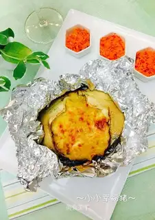 Cheese and bread crabs