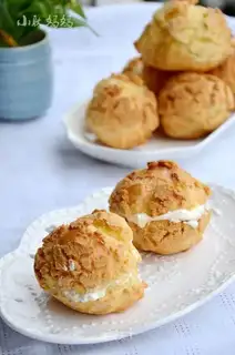 Cream cream puff