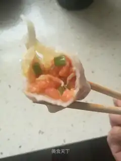 Tomato egg dumplings