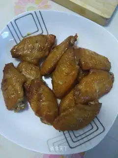 Roasted chicken wings