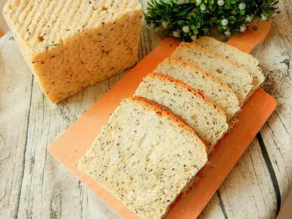 Black sesame toast