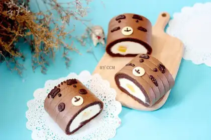 Chocolate mango rolls