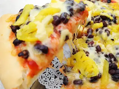Pineapple pizza