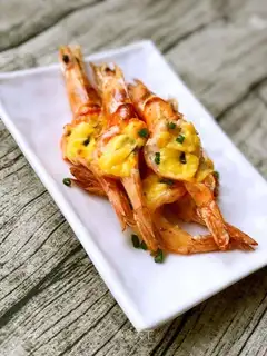 Black pepper cheese and shrimp