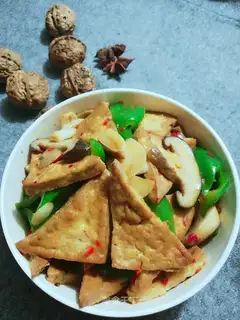Tofu with mushrooms