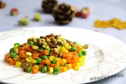 Pine pea corn