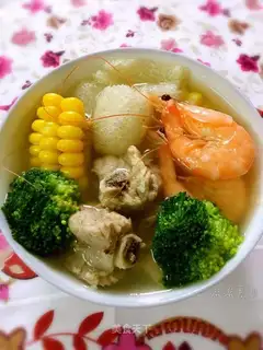 Shrimp chopstick soup