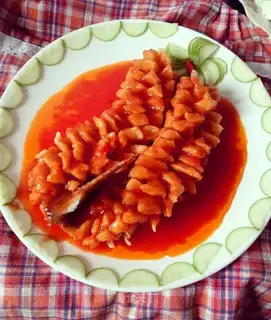 Tomato squirrel fish