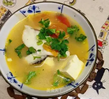 Tomato tofu black fish soup