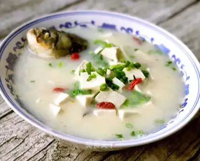 Tofu soup