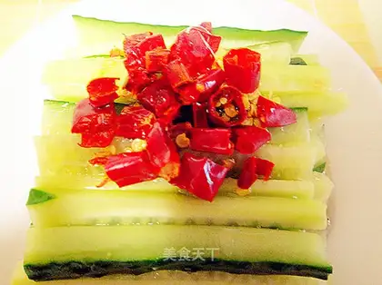 Sweet and spicy melon strips
