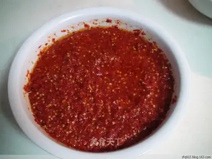 Homemade chili sauce