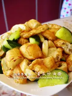 stir-fried dough sticks with cucumber