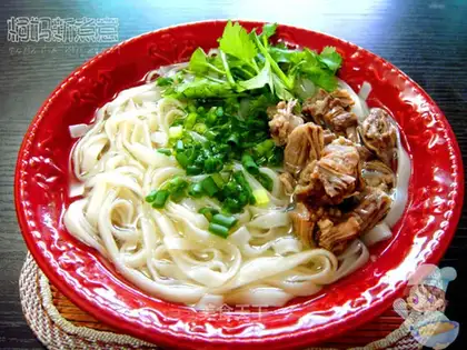 Beef noodles with clear soup