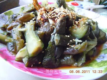 Garlic patting eggplant