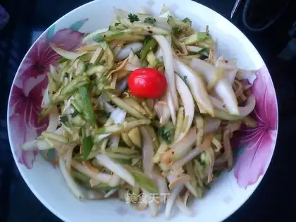 Three Shreds of Mature Vinegar