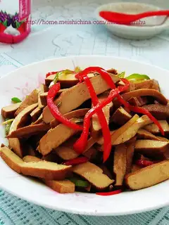 Spiced fried dried bean curd