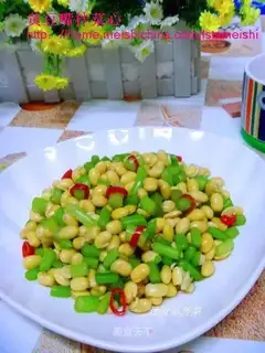 Soybean mouth mixed with cabbage heart
