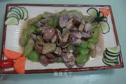 stir-fried clam with loofah