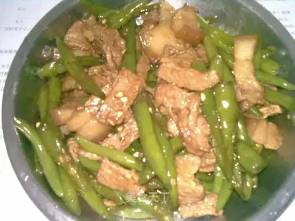 stir-fried pork with pepper