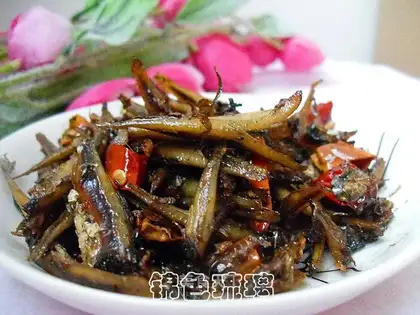 Spicy dried fish