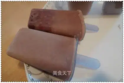 Red bean paste ice cream