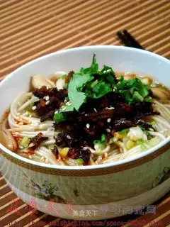 Sichuan flavor noodle
