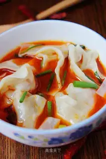 red oil wonton soup