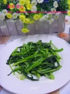 Garlic and cabbage heart