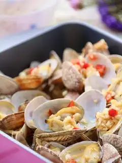 Garlic toads