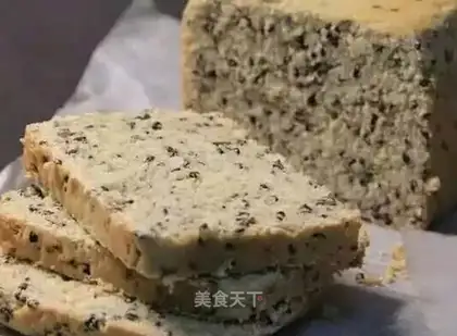 Black sesame cake