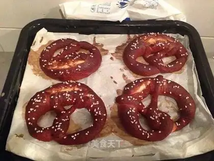 German alkaline bread