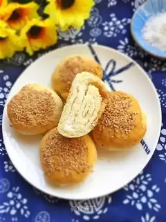 Coconut lass
