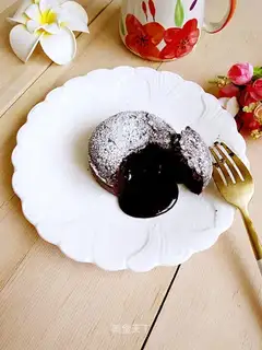 Chocolate lava cake