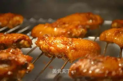 Roasted chicken wings