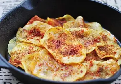 Baked potato chips