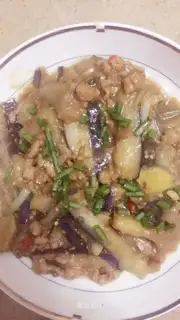 Meat and eggplant