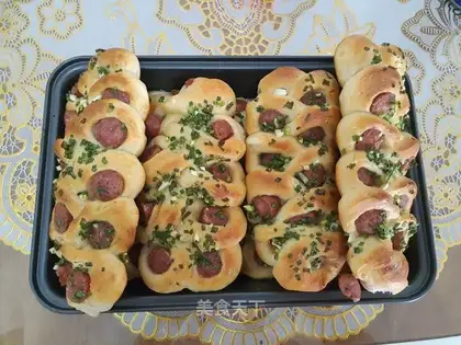 Onion sausage bread