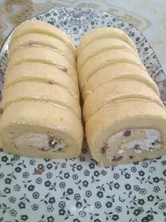 Bean rolls