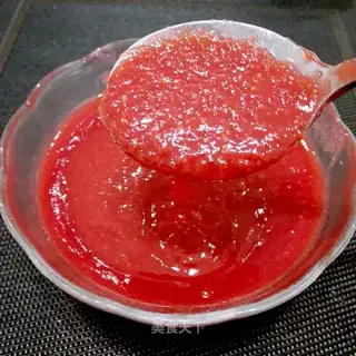 Strawberry sauce