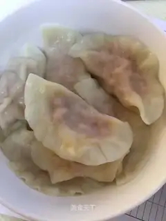 Carrot pork dumplings