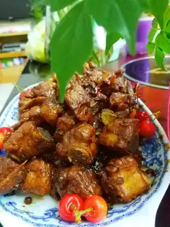 Red burn ribs